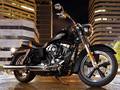 2015 Harley-Davidson® FLD Dyna® Switchback™ thumbnail